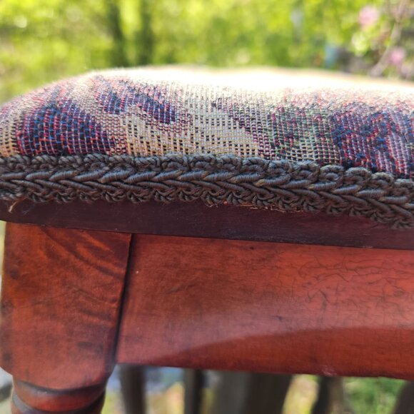 Vintage Wooden Footstool With Floral Tapestry Cushion French country Cottage cor - Picture 10 of 11